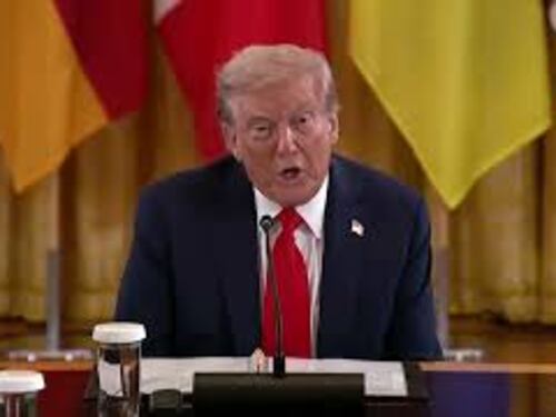 Trump elogia Meloni alla Casa Bianca: Grande leader, è giovane ma governerà molto a lungo
