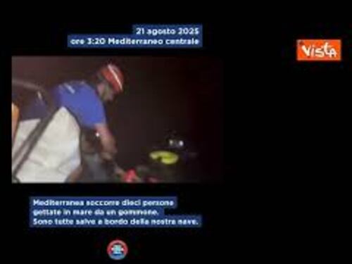Migranti gettati in mare di notte, Mediterranea salva 10 naufraghi al largo della Libia