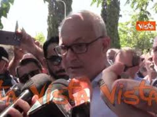 Esplode distributore a Roma, Gualtieri: "Fuga di gas durante operazioni carico di un'autocisterna"