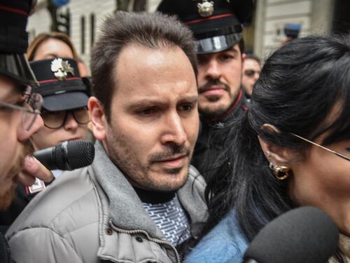 "Il Dna non era sotto le unghie di Chiara". Il perito inguaia Sempio: ecco perché