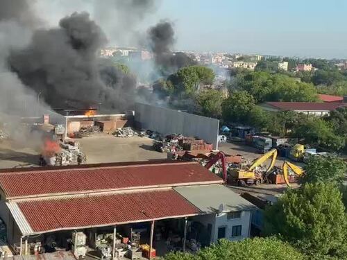 Roma, l'esplosione dall'alto ripresa da un cellulare