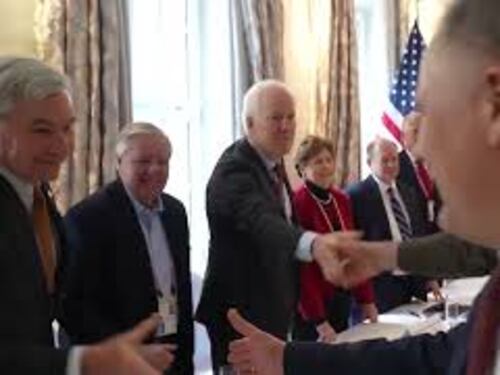 Zelensky a Monaco incontra delegazione Congresso Usa