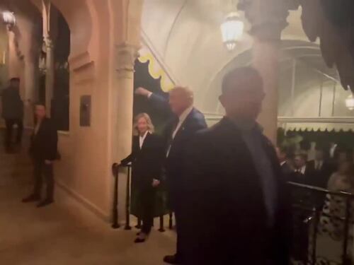 L'incontro tra Meloni e Trump a Mar-a-Lago