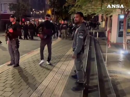 Aggressore accoltella passanti a Tel Aviv, ucciso