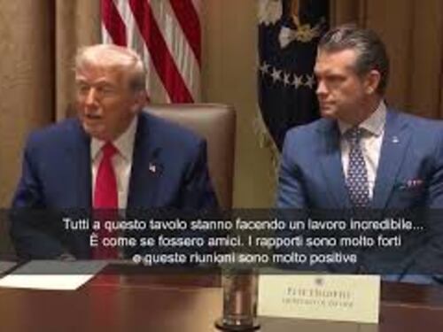 Trump nel Gabinetto della presidenza: Tutti a questo tavolo stanno facendo lavoro incredibile