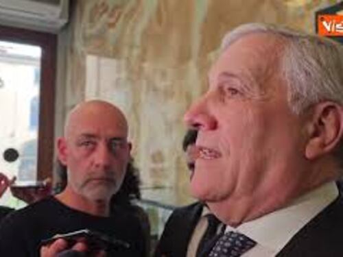 Tajani: Trump vuole uscire dalla Nato? "No, manda solo messaggi all'Europa perché faccia di più"