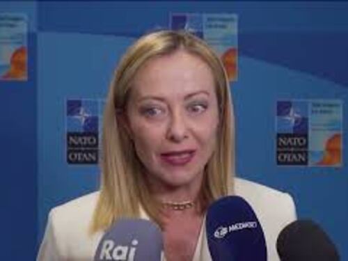 Vertice Nato, Meloni ai cronisti: Non vi capisco se mi fate dieci domande insieme