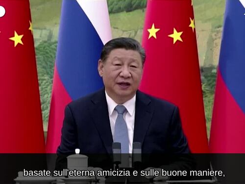 Il presidente della Cina Xi e l'omologo russo Putin parlano in videochiamata