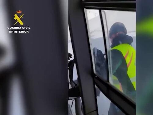 Spagna, cade una seggiovia ad Astun: decine di feriti