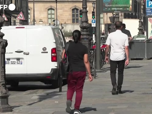 Caldo in Francia, a Parigi e Lione 30 gradi già al mattino