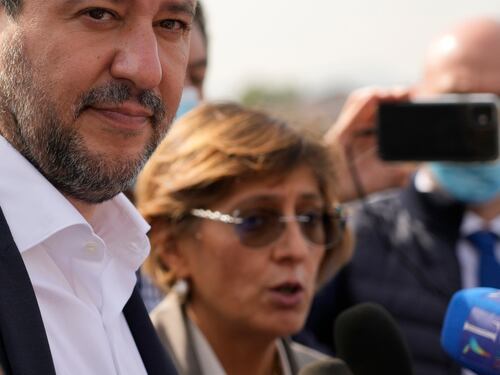 La guerra tra magistrati sulla pelle di Salvini