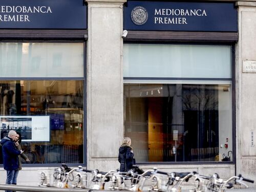 "House of cards" del risiko bancario: cosa sta succedendo