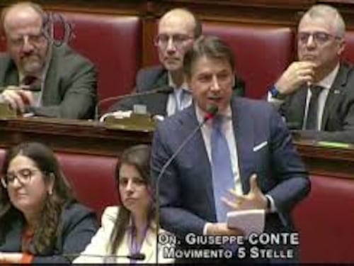 Conte: "Meloni irriconoscente, Ue nasce da Ventotene. Se fa le foto coi leader, è grazie a Spinelli"