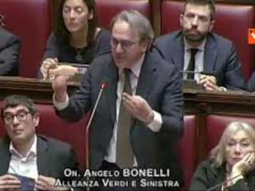 Bonelli a Nordio: Lei ha coperto un boia e uno stupratore, come fa a dormire la notte?