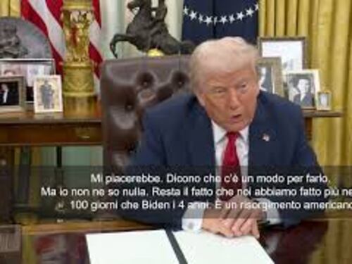 Trump: "Io contro Obama in corsa per terzo mandato? Mi piacerebbe molto sfidarlo"