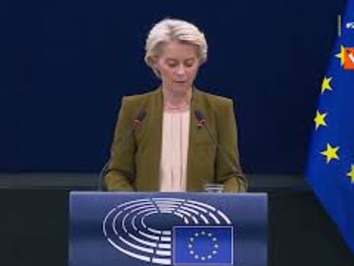 Von der Leyen: L'Ue deve combattere, deve nascere una nuova Europa