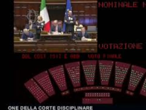 Separazione carriere, primo via libera alla Camera, ora passa al Senato. L'applauso dopo il voto