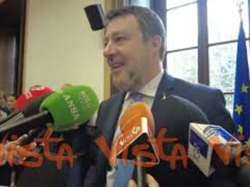 Salvini: Starlink garantisce le comunicazioni in Ucraina, sarebbe utile anche in Italia