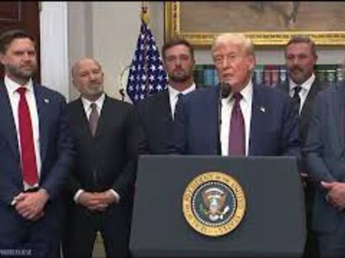 Trump: Quello che sta facendo la Russia in Ucraina è disgustoso