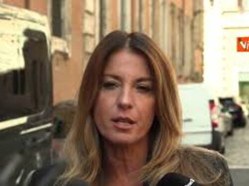 Petrucci (FdI): Italia ha economia attrattiva grazie a Meloni, smentita sinistra incoerente sui dazi
