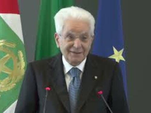 Mattarella: "Non può esserci pace duratura senza salari equi"