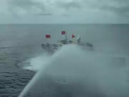 Così la Guardia costiera di Taiwan ha attaccato con un idrante il peschereccio cinese
