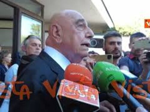 Galliani ai funerali di Emilio Fede: Fu un grande giornalista, vada ricordato per questo