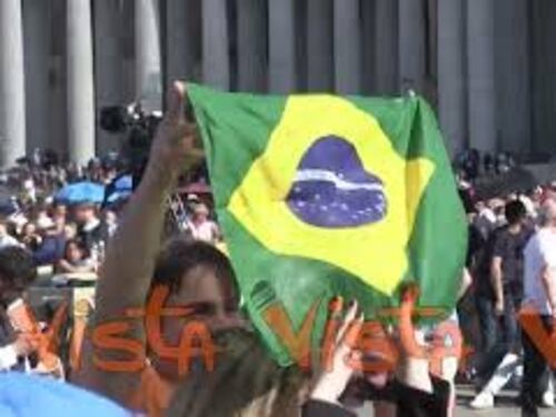Conclave, da Malta alla Bulgaria, dall'India a Cuba, le bandiere sventolate in Piazza San Pietro