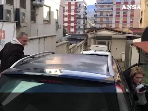 Cosenza, il padre della neonata rapita: "Bellissimo riabbracciarla"