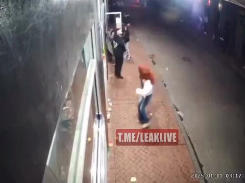 Il nuovo video dell'attentato a New Orleans: il furgone lanciato contro la folla
