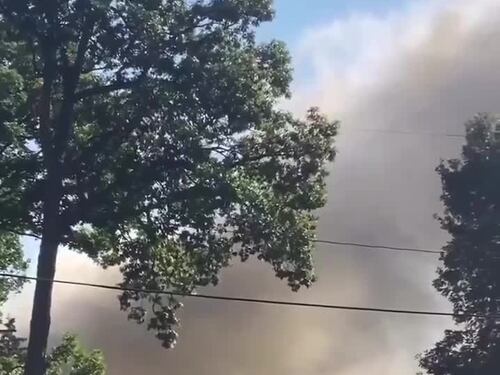 I colpi d'arma da fuoco poi l'edificio in fiamme: sparatoria in una chiesa in Michigan