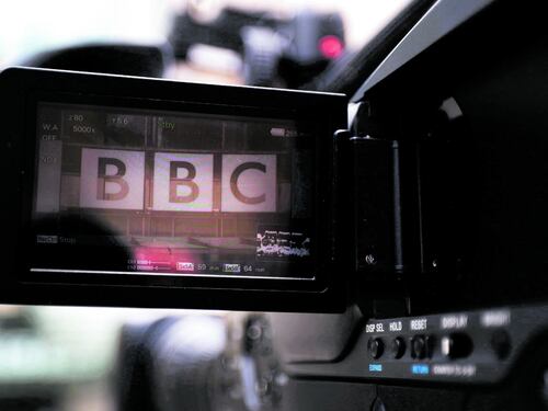 Perché il caso BBC non riguarda solo Trump ma tutti noi