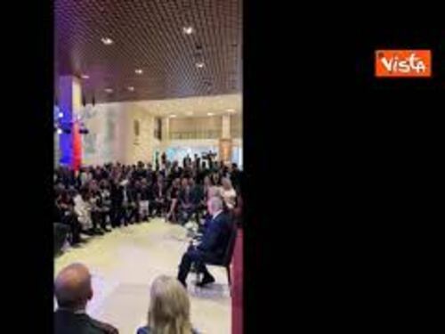 Trump a Gerusalemme incontra famiglie ostaggi israeliani