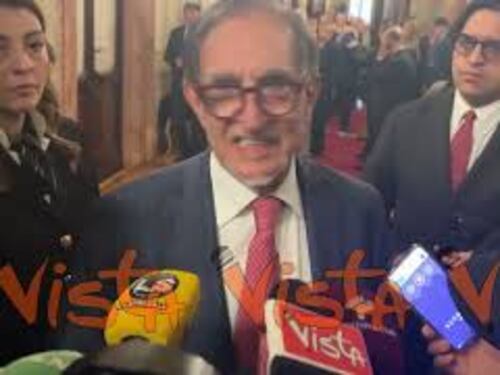 La Russa fa gli auguri alla stampa: Grazie per il lavoro che fate ogni giorno