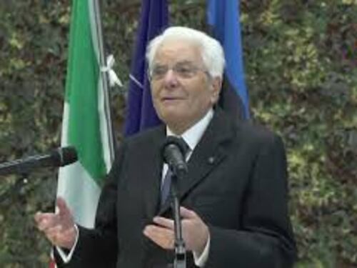 Mattarella incontra militari italiani ad Ämari in Estonia: Vostra missione di grandissimo rilievo