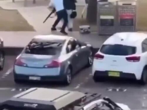Il passante-eroe che ha fermato uno degli attentatori di Sydney