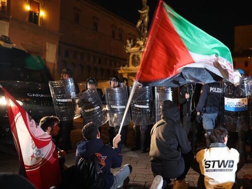 E adesso con chi se la prendono?