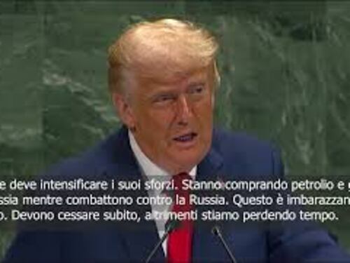Trump rimprovera l'Ue: E' imbarazzante che compri petrolio russo, la smetta subito