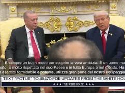 Trump a fianco di Erdogan alla Casa Bianca: Nessuno ne sa più di lui di elezioni truccate