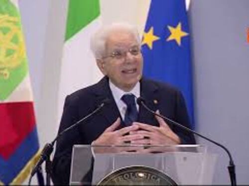 Mattarella: Mi domando cosa abbiamo perso con morte di tanti migranti. E cita bimbo con la pagella
