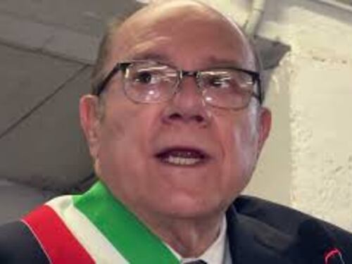 Verdone "Sindaco per un giorno" ai cittadini di Tragliatella: Se Gualtieri non fa bene, votate me