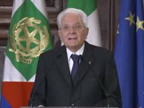 Mattarella: Una democrazia di astenuti, assenti e rassegnati è più fragile