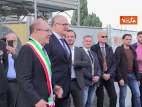 "Adesso ti comando", Verdone sindaco per un giorno scherza con Gualtieri