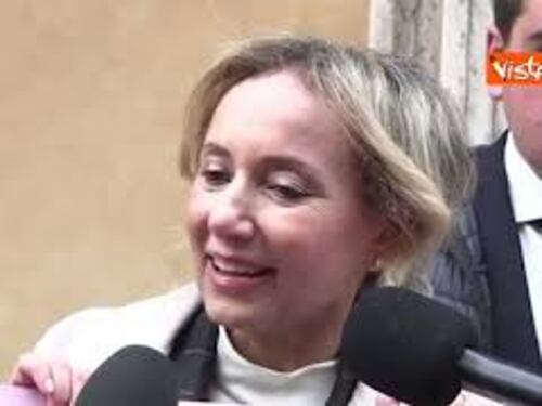 Mieli (FdI): "Siamo dalla parte delle donne libere contro la violenza"