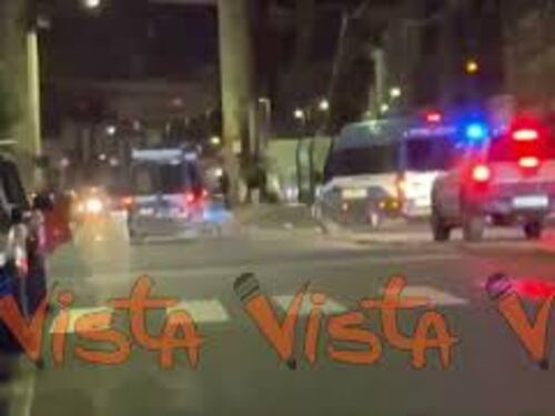 Corteo pro Gaza a Roma, guerriglia all'Esquilino tra antagonisti e Polizia. Bloccata via Prenestina