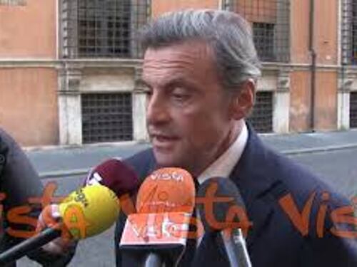 Manovra, Calenda: "Se non metti a posto sanità, sicurezza, crescita il taglio delle tasse è inutile"