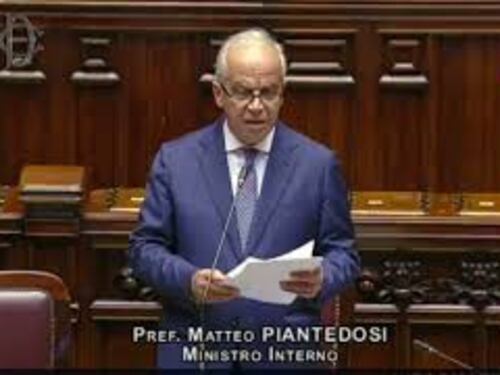 Piantedosi: Grave attentato contro Ranucci, attacco alla libertà di stampa