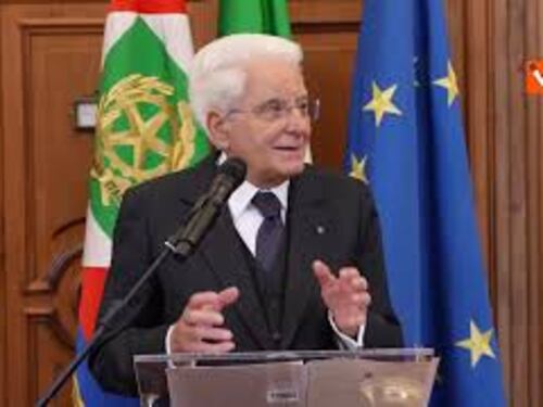 Mattarella: Forze Armate presenza preziosa per valori costituzionali