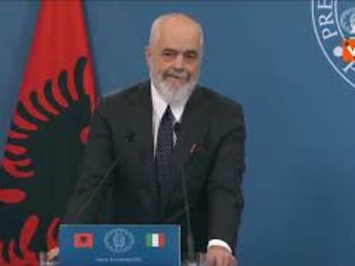 Il premier albanese Edi Rama: Meloni è mia sorella. Per scelta mia, non sua