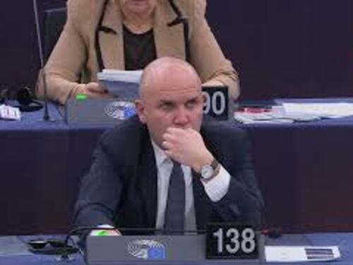Revocata immunità ad Alessandra Moretti al Parlamento Ue. Confermata per Elisabetta Gualmini